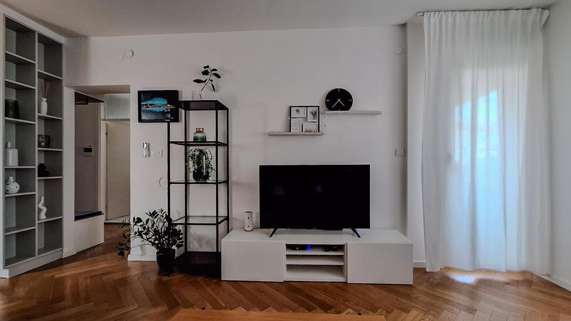 Apartment J&v